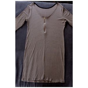 2x striped dress